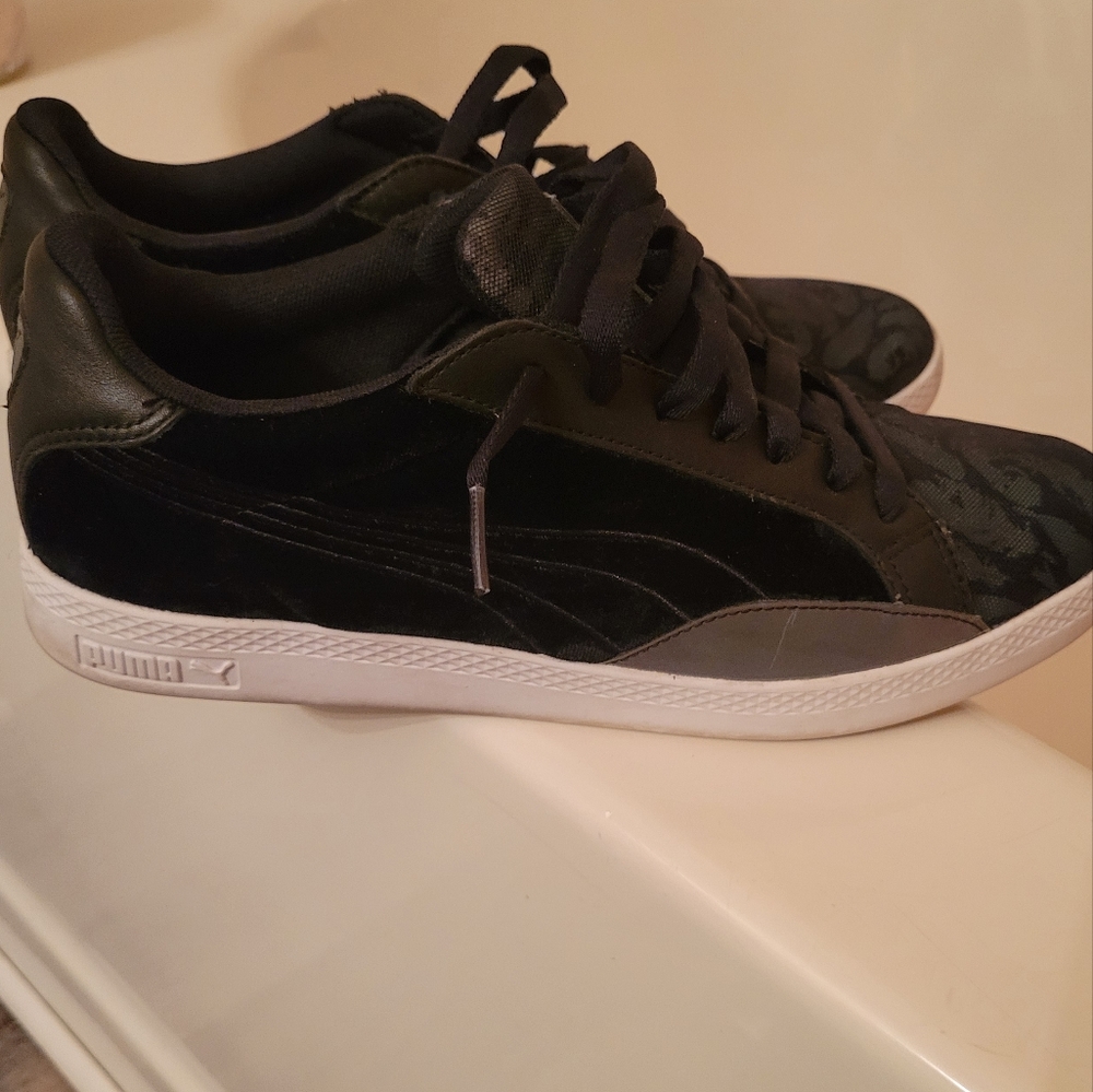 Women's Pumas